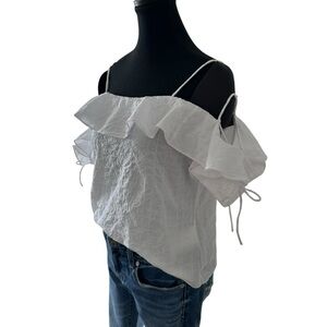 Club Monaco Cold Shoulder White Ruffled Top size S